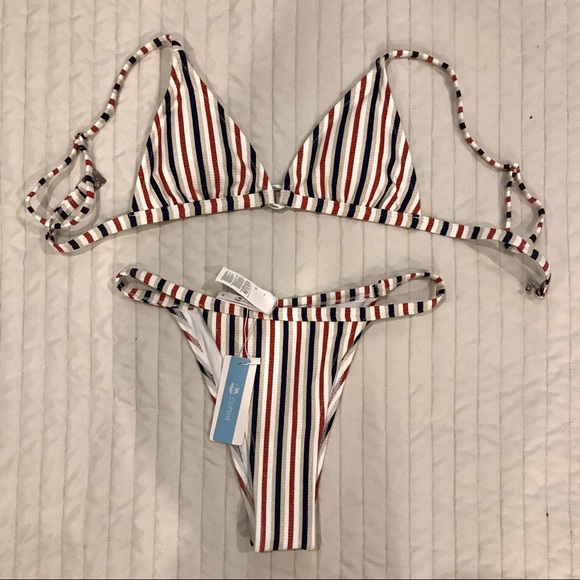 Cupshe tricolor patriotic triangle bikini. Size M - Picture 12 of 14